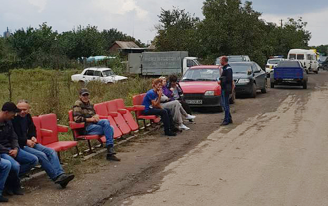 В Одесской области протестующие перекрыли трассу